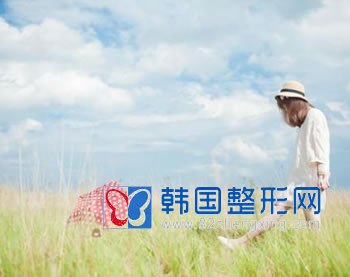 腹部吸脂后肚皮会松弛吗