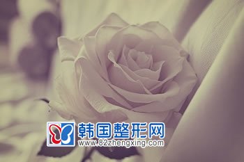双下巴吸脂术注意事项有哪些