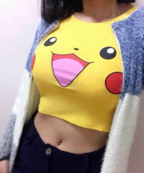 隆胸
