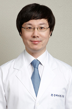韩国原辰朴钟哲院长.jpg