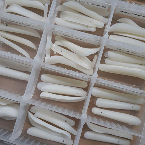 隆鼻硅胶假体